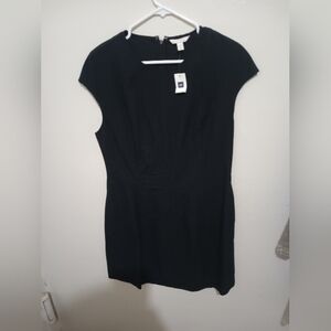 Gap Black Cap-Sleeve Sheath Dress